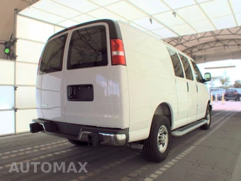 2025 Chevrolet Express 2500 Cargo Van 1WT 135.0" WB - miniatura 4
