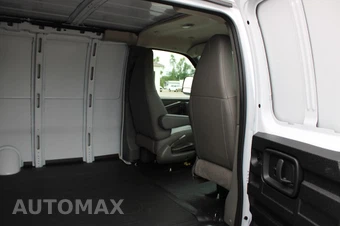 2025 Chevrolet Express 2500 Cargo Van 1WT 155.0" WB - miniatura 9