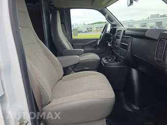 2025 Chevrolet Express 2500 Cargo Van 1WT - miniatura 8