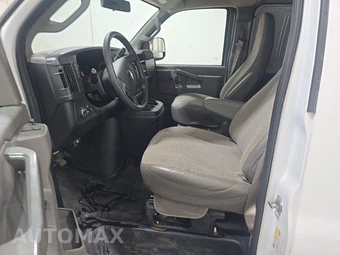 2025 Chevrolet Express 2500 Cargo Van 1WT - miniatura 7