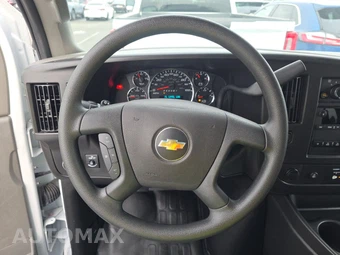 2025 Chevrolet Express 2500 Passenger Van LT 1LT 135.2" WB - miniatura 10