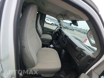 2025 Chevrolet Express 2500 Passenger Van LT 1LT 135.2" WB - miniatura 8