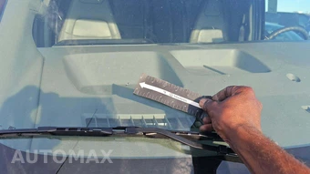 2025 Chevrolet Express 3500 Cargo Van 1WT 135.0" WB - miniatura 22