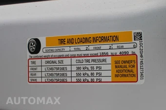 2025 Chevrolet Express 3500 Cargo Van 1WT 155.0" WB - miniatura 29