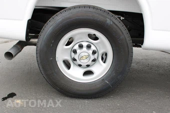 2025 Chevrolet Express 3500 Cargo Van 1WT 155.0" WB - miniatura 41