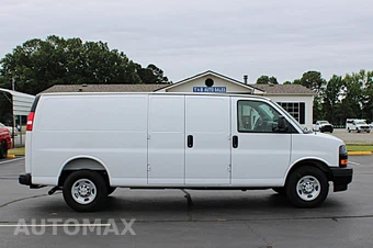 2025 Chevrolet Express 3500 Cargo Van 1WT 155.0" WB - miniatura 7