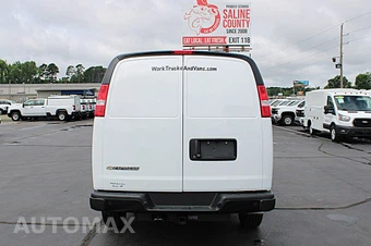 2025 Chevrolet Express 3500 Cargo Van 1WT 155.0" WB - miniatura 14