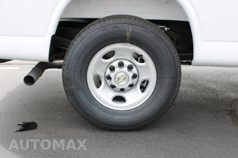 2025 Chevrolet Express 3500 Cargo Van 1WT 155.0" WB - miniatura 40