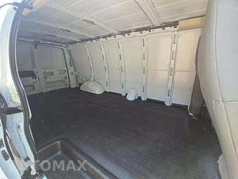 2025 Chevrolet Express 3500 Cargo Van 1WT 155.0" WB - miniatura 16