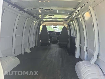 2025 Chevrolet Express 3500 Cargo Van 1WT 155.0" WB – miniatura 7