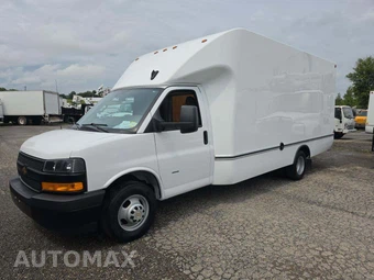 2025 Chevrolet Express 3500 Cutaway 1WT DRW