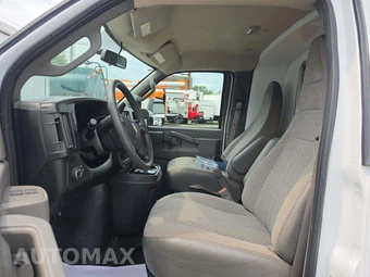 2025 Chevrolet Express 3500 Cutaway 1WT DRW - miniatura 6