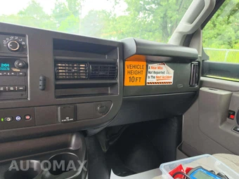 2025 Chevrolet Express 3500 Cutaway 1WT DRW - miniatura 13
