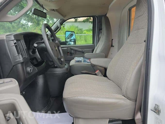2025 Chevrolet Express 3500 Cutaway 1WT DRW - miniatura 6