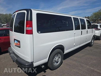 2025 Chevrolet Express 3500 Passenger Van LS 1LS 155.1" WB - miniatura 3