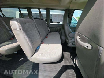 2025 Chevrolet Express 3500 Passenger Van LS 1LS 155.1" WB - miniatura 13