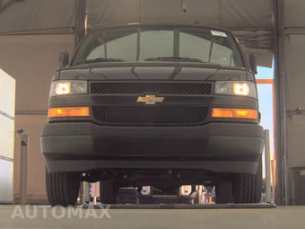 2025 Chevrolet Express 3500 Passenger Van LS 1LS 155.1" WB - miniatura 3