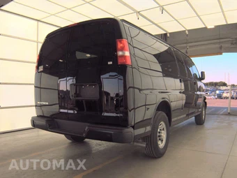 2025 Chevrolet Express 3500 Passenger Van LS 1LS 155.1" WB - miniatura 5