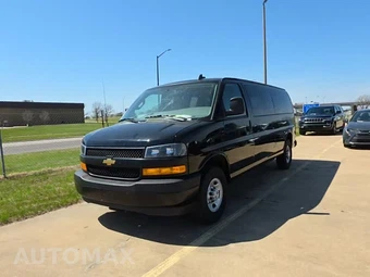 2025 Chevrolet Express 3500 Passenger Van LS 1LS 155.1" WB