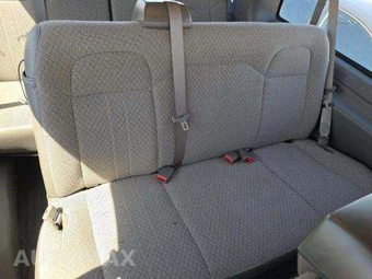 2025 Chevrolet Express 3500 Passenger Van LS 1LS 155.1" WB - miniatura 31