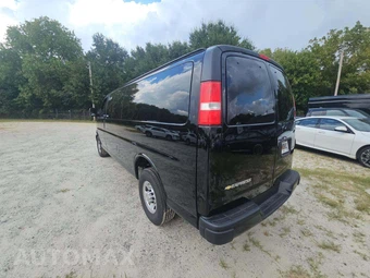 2025 Chevrolet Express 3500 Passenger Van LS 1LS 155.1" WB - miniatura 2