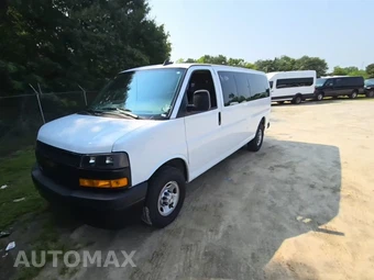 2025 Chevrolet Express 3500 Passenger Van LS 1LS 155.1" WB