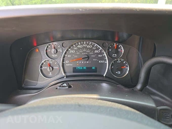 2025 Chevrolet Express 3500 Passenger Van LS 1LS 155.1" WB - miniatura 6