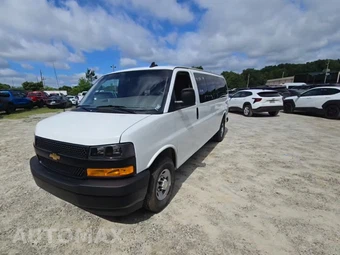 2025 Chevrolet Express 3500 Passenger Van LS 1LS 155.1" WB