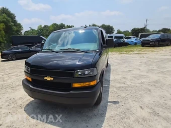 2025 Chevrolet Express 3500 Passenger Van LS 1LS 155.1" WB
