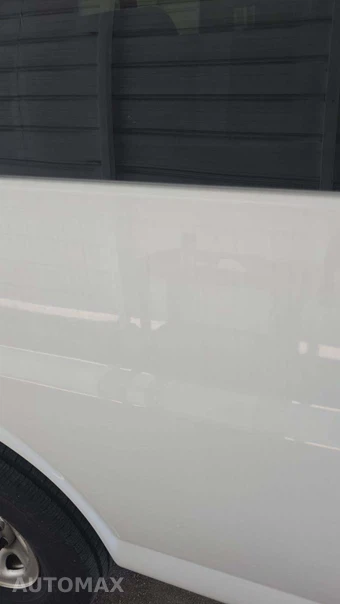 2025 Chevrolet Express 3500 Passenger Van LT 1LT 155.1" WB - miniatura 27