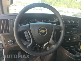 2025 Chevrolet Express 3500 Passenger Van LT 1LT 155.1" WB - miniatura 10