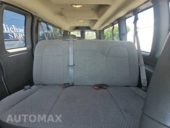 2025 Chevrolet Express 3500 Passenger Van LT 1LT 155.1" WB - miniatura 13