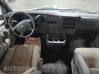 2025 Chevrolet Express 3500 Passenger Van LT 1LT 155.1" WB - miniatura 14