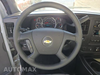 2025 Chevrolet Express 3500 Passenger Van LT 1LT 155.1" WB - miniatura 10