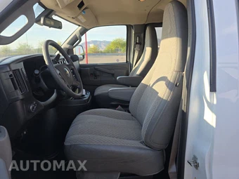 2025 Chevrolet Express 3500 Passenger Van LT 1LT 155.1" WB - miniatura 7