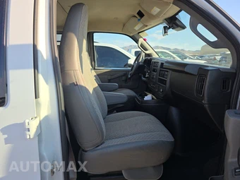 2025 Chevrolet Express 3500 Passenger Van LT 1LT 155.1" WB - miniatura 8