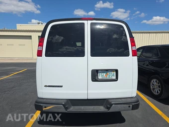 2025 Chevrolet Express 3500 Passenger Van LT 1LT 155.1" WB - miniatura 5