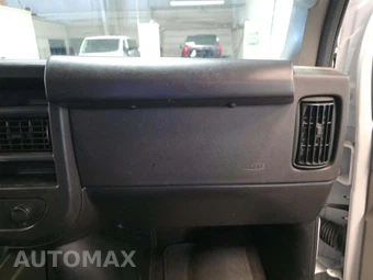 2025 Chevrolet Express 3500 Passenger Van LT 1LT 155.1" WB - miniatura 19