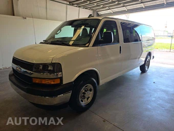 2025 Chevrolet Express 3500 Passenger Van LT 1LT 155.1" WB