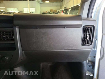 2025 Chevrolet Express 3500 Passenger Van LT 1LT 155.1" WB - miniatura 19