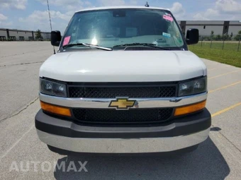 2025 Chevrolet Express 3500 Passenger Van LT 1LT 155.1" WB - miniatura 2