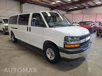 2025 Chevrolet Express 3500 Passenger Van LT 1LT 155.1" WB - miniatura 4
