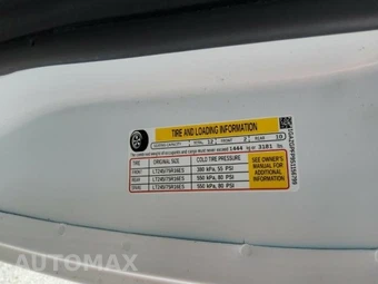 2025 Chevrolet Express 3500 Passenger Van LT 1LT 155.1" WB - miniatura 12