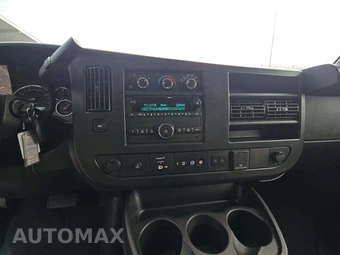 2025 Chevrolet Express 3500 Passenger Van LT 1LT 155.1" WB - miniatura 7