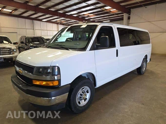 2025 Chevrolet Express 3500 Passenger Van LT 1LT 155.1" WB