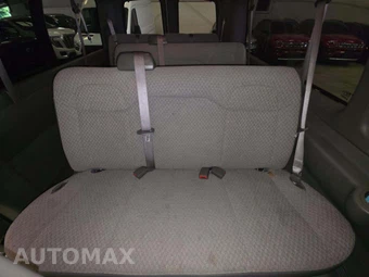 2025 Chevrolet Express 3500 Passenger Van LT 1LT 155.1" WB - miniatura 13