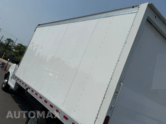 2025 Chevrolet Express 4500 Cutaway 2WT DRW 177.0" WB - miniatura 14