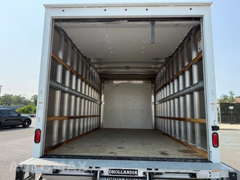 2025 Chevrolet Express 4500 Cutaway 2WT DRW 177.0" WB - miniatura 29