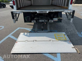 2025 Chevrolet Express 4500 Cutaway 2WT DRW 177.0" WB - miniatura 30