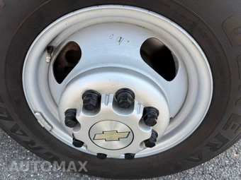 2025 Chevrolet Express 4500 Cutaway 2WT DRW 177.0" WB - miniatura 38